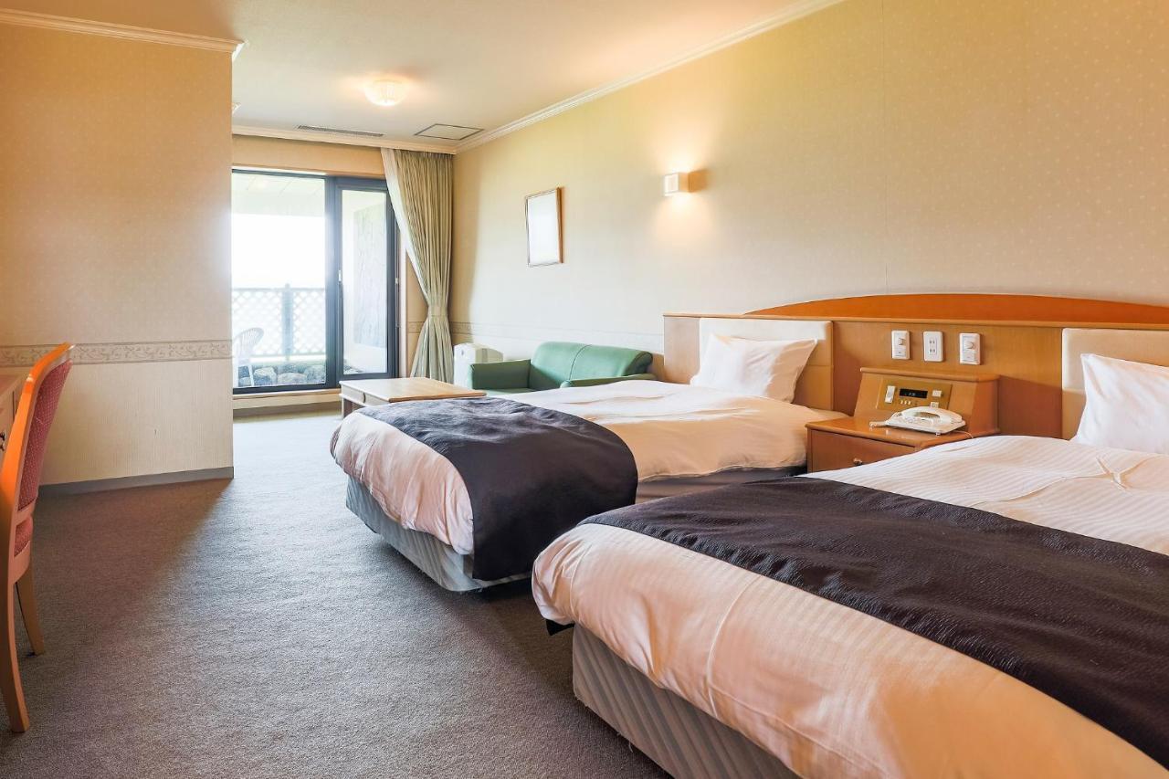 ฟุราโนะ ลา เทร์ Hotel นาคะฟุราโนะ ภายนอก รูปภาพ