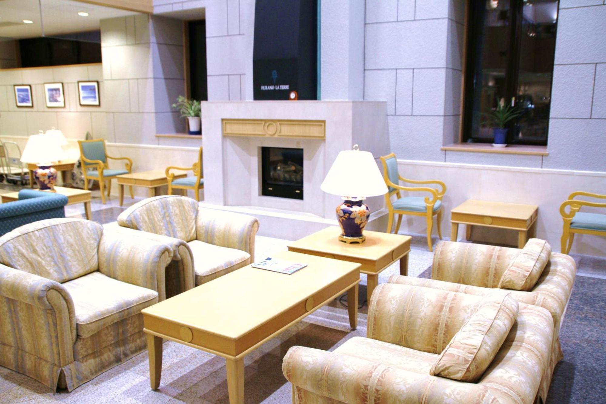 ฟุราโนะ ลา เทร์ Hotel นาคะฟุราโนะ ภายนอก รูปภาพ
