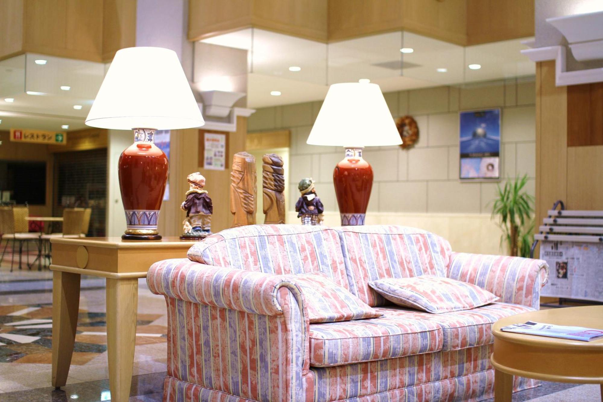 ฟุราโนะ ลา เทร์ Hotel นาคะฟุราโนะ ภายนอก รูปภาพ